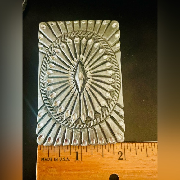 Vintage Style Southwestern Concho Square Buckle - Picture 6 of 7